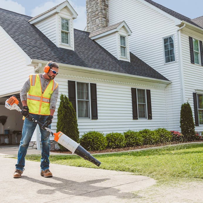 STIHL® KM94 R